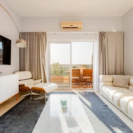 Sea-stretch Viewing Superking Flat By Bentobox Apartamento Albufeira