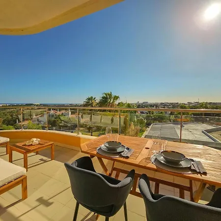 Apartamento Sea-stretch Viewing Superking Flat By Bentobox Albufeira