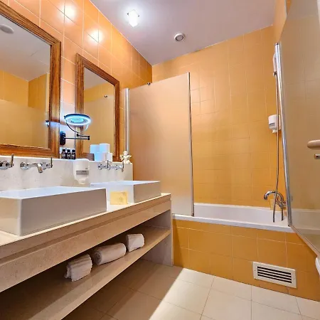 Sea-stretch Viewing Superking Flat By Bentobox * البوفيرا