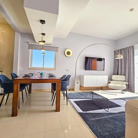 Sea-stretch Viewing Superking Flat By Bentobox Apartamento