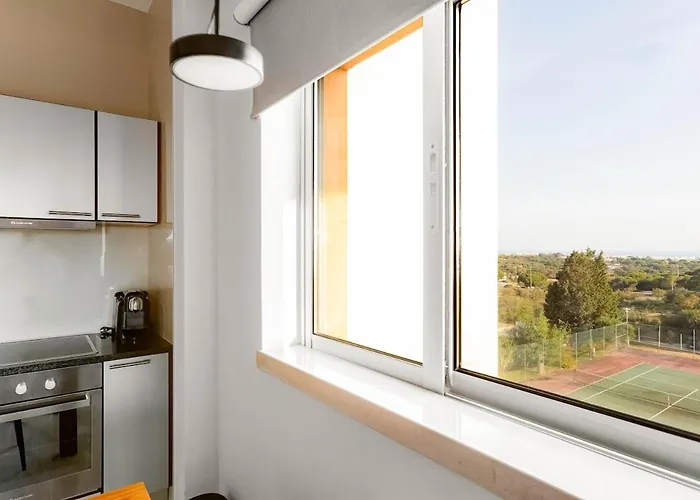 Sea-stretch Viewing Superking Flat By Bentobox *