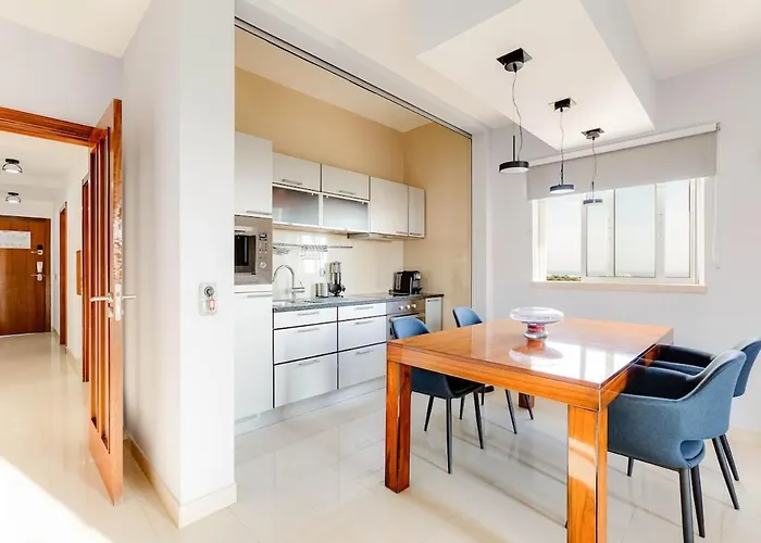 Sea-stretch Viewing Superking Flat By Bentobox 아파트 *