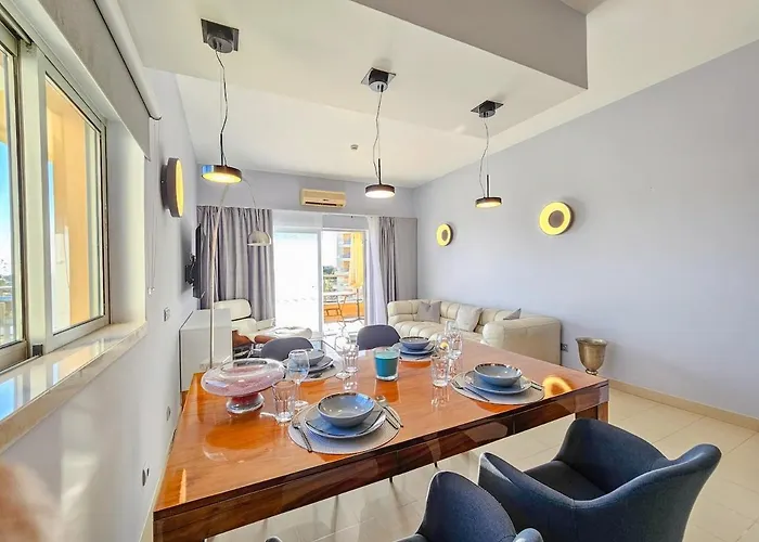 Sea-stretch Viewing Superking Flat By Bentobox 알부페이라