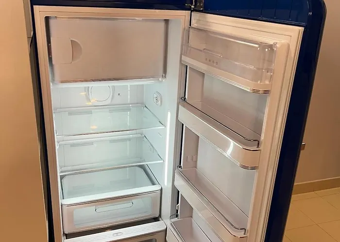 Sea-stretch Viewing Superking Flat By Bentobox *