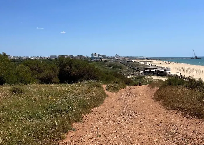 Sea-stretch Viewing Superking Flat By Bentobox *