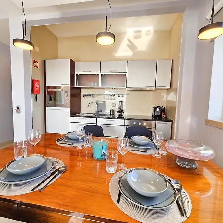 Sea-stretch Viewing Superking Flat By Bentobox Apartmán Albufeira
